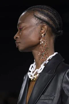  Off-White Fall Winter 2020 at Paris Fashion Week Off-White Fall Winter 20... 스톡 사진