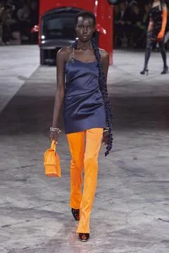  Off-White Fall Winter 2020 at Paris Fashion Week Off-White Fall Winter 20... Foto stock