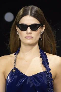  Off-White Fall Winter 2020 at Paris Fashion Week Off-White Fall Winter 20... Stock-Fotos