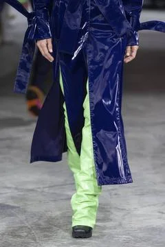  Off-White Fall Winter 2020 at Paris Fashion Week Off-White Fall Winter 20... Foto stock
