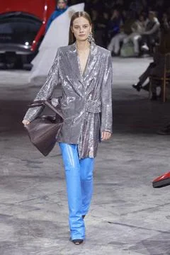  Off-White Fall Winter 2020 at Paris Fashion Week Off-White Fall Winter 20... Stock-Fotos