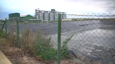 White Fuel Tanks Видео 147346691