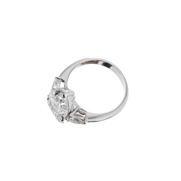 White gold ring Stockfoto's
