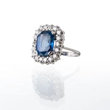 White gold ring Stockfoto's