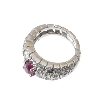 White gold ring Stockfoto's