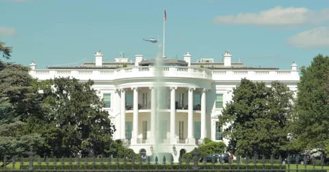 White House tilt down in Washington D.C 4k Stock Footage