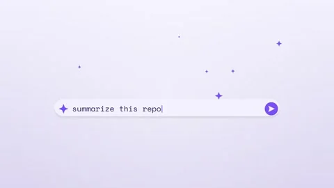 White input bar typing and erasing three everyday requests on pale lavender Vídeos de archivo 348702617