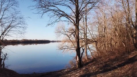 White Lake Spring Landscape Vidéo 105851046