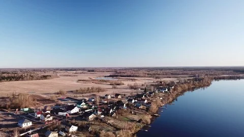 White Lake Spring Landscape Vidéo 105851569