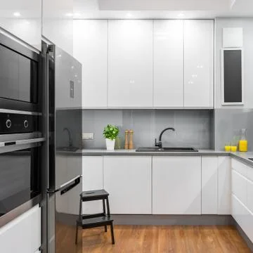White modern kitchen Stock Photos