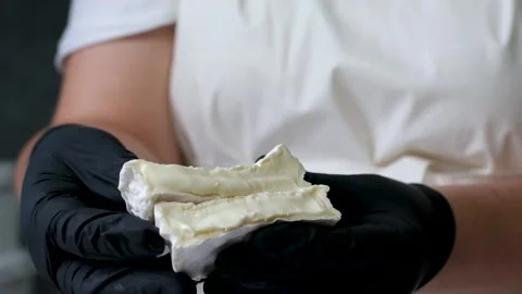 White mold brie cheese Cutting soft cheese, french brie or camembert, macro shot 스톡 동영상 275823926