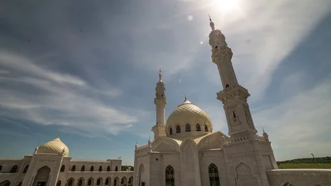 White Mosque timelapse. Tatarstan, Bulgar Stockbeeldmateriaal 83428536