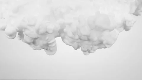 White Paint In The Water Video stock 170526284