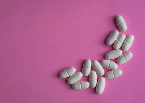 White pills Stock Photos