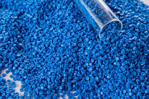 White plastic grain, plastic polymer granules,hand hold Polymer pellets, Ra.. 写真素材