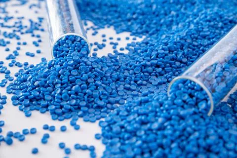 White plastic grain, plastic polymer granules,hand hold Polymer pellets, Ra.. 写真素材