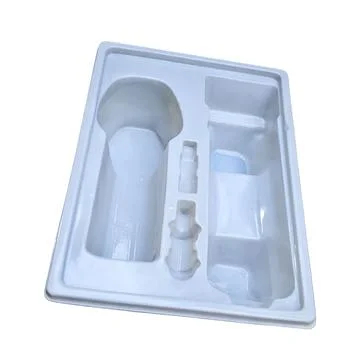White Plastic Vacuum Formed Packaging Tray Stock-Fotos