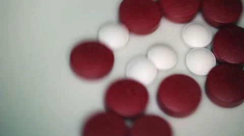 White &amp; Red Pills Spinning Vidéo 52084034