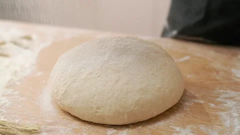 White Round Dough Stockbeeldmateriaal 273501452