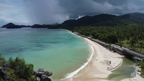 White Sand Beach and Crystal Clear Water Aerial View Vídeo Stock 331799189