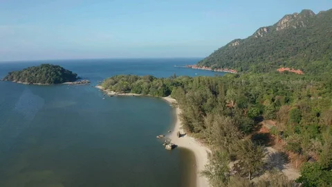 White sandy beach and crystal clear blue water of Pantai Kok, Langkawi island Stock Footage 124484738