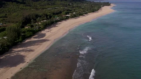White Sandy Beach with Turquoise Blue Water in Hawaii Stock Footage 195065780