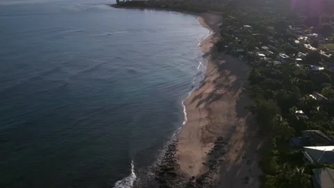 White Sandy Beach with Turquoise Blue Water in Hawaii Stock Footage 195066231