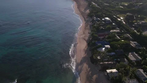 White Sandy Beach with Turquoise Blue Water in Hawaii Stock Footage 195066855