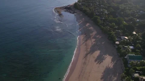White Sandy Beach with Turquoise Blue Water in Hawaii Stock Footage 195067282