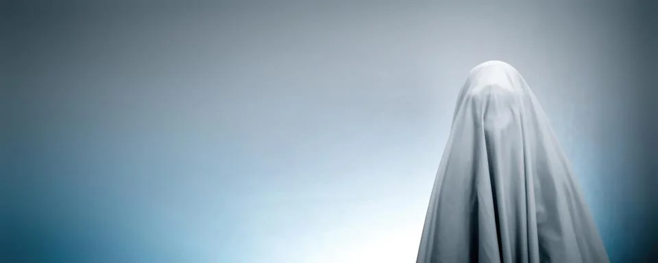 White Scary screaming Ghost on a gray background. Hallow 스톡 일러스트