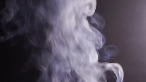 White smoke on a black background Vídeos de archivo 126897940