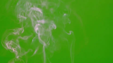 White smoke floating on green screen background 库存影片 224020915