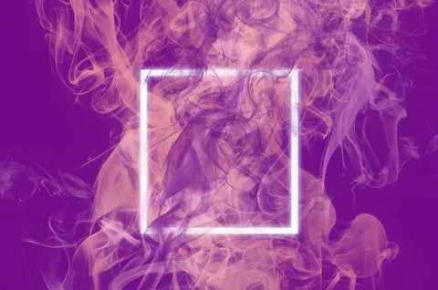 White square frame on cloud of white smoke on purple Stockfoto's
