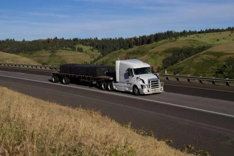 White Volvo - Loaded Flatbed Stock Photos