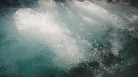 White water bubbles and turqoise waters Video stock 330440801