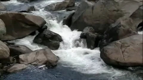 White Water Rapids and Rocks, Boulders Vídeo Stock 10317867