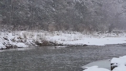 White water river in winter. World covered in snow. Stock-Footage 104639909