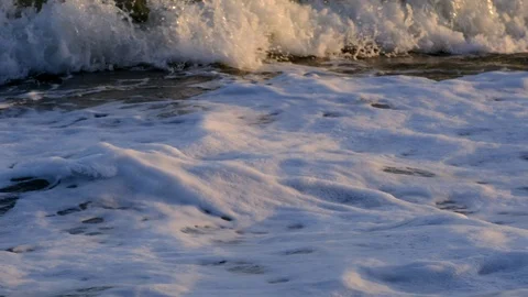 White wave Vídeos de archivo 91219766