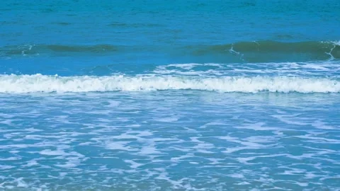 White waves in the blue sea Video stock 201939851
