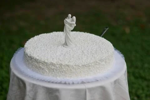 White Wedding Cake Stock Photos