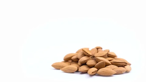 Whole almond nut.  Video stock 113702342