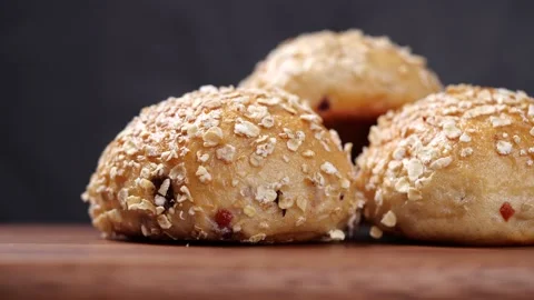 Whole grain bread rotate in slow motion. Whole grain bread for healthy eating Stock-Footage 143752810