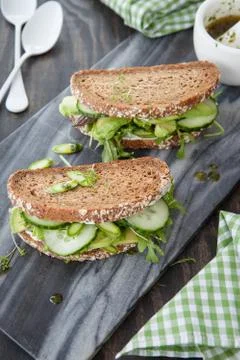 Whole wheat bread with avocado Foto stock