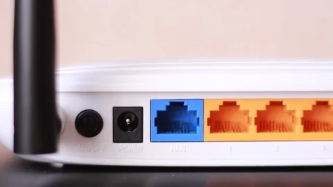 Wi Fi router demonstrating Video stock 88764203