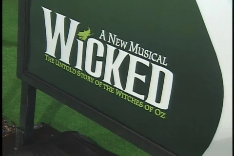 WICKED POSTER Premiere 動画素材 150464