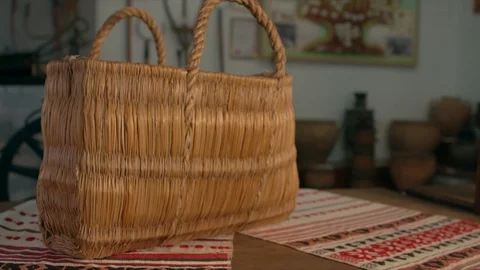 Wicker basket panorama Stock-Footage 94724191