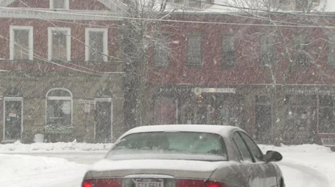 Wickford tight in snow Stock Footage 35297261