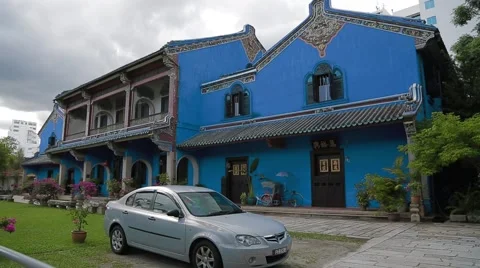 Wide Angle and Close Up Shot of the Blue Mansion in Penang, Malaysia Stock Footage 48136239