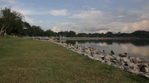 Wide angle pan of reservoir 動画素材 25364650