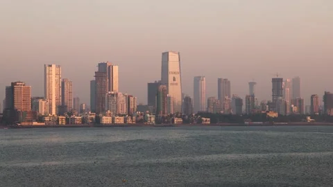 Wide angle real time video of beautiful city skyline of Mumbai during sunset Stock Footage 170869539